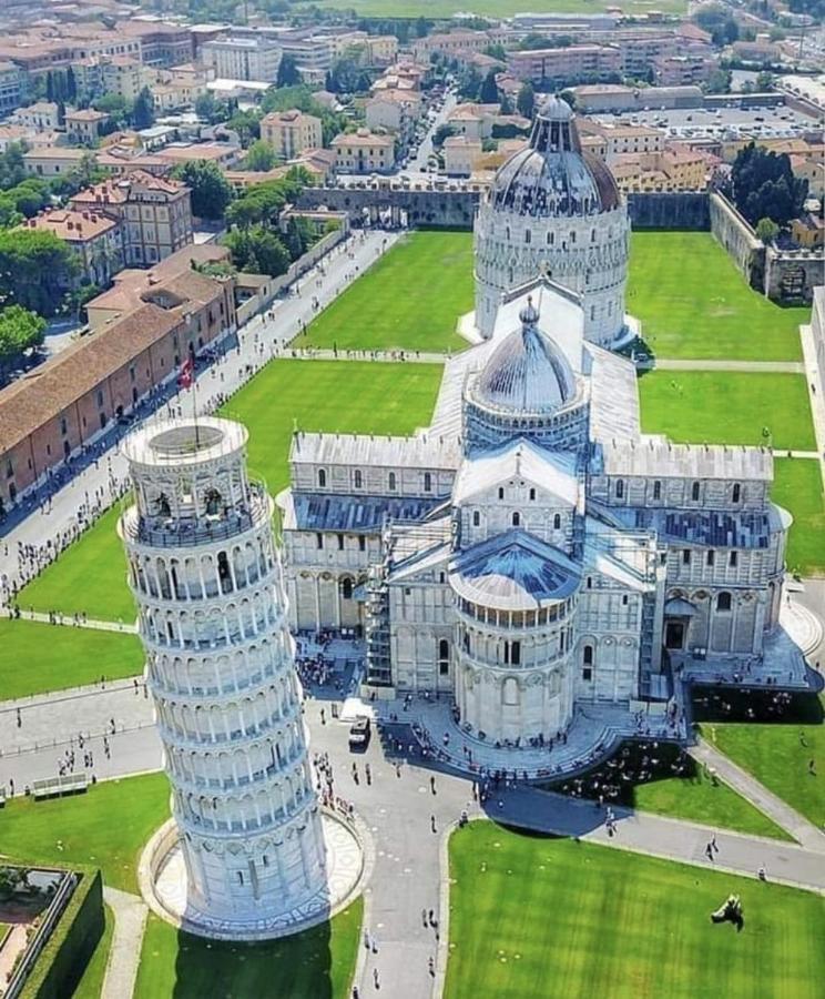 The Square Of Miracles Apartment Pisa Kültér fotó